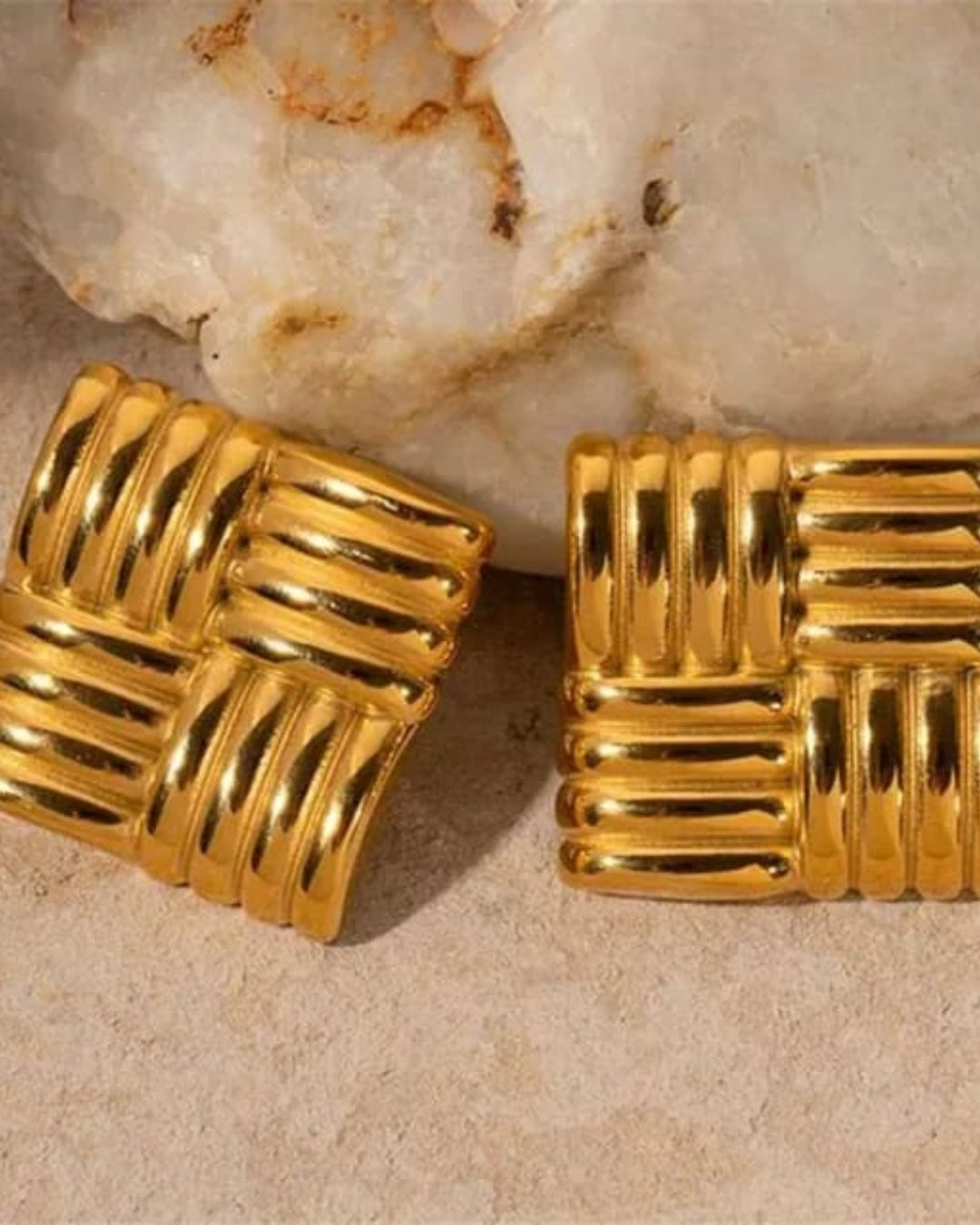 Gigi Earring