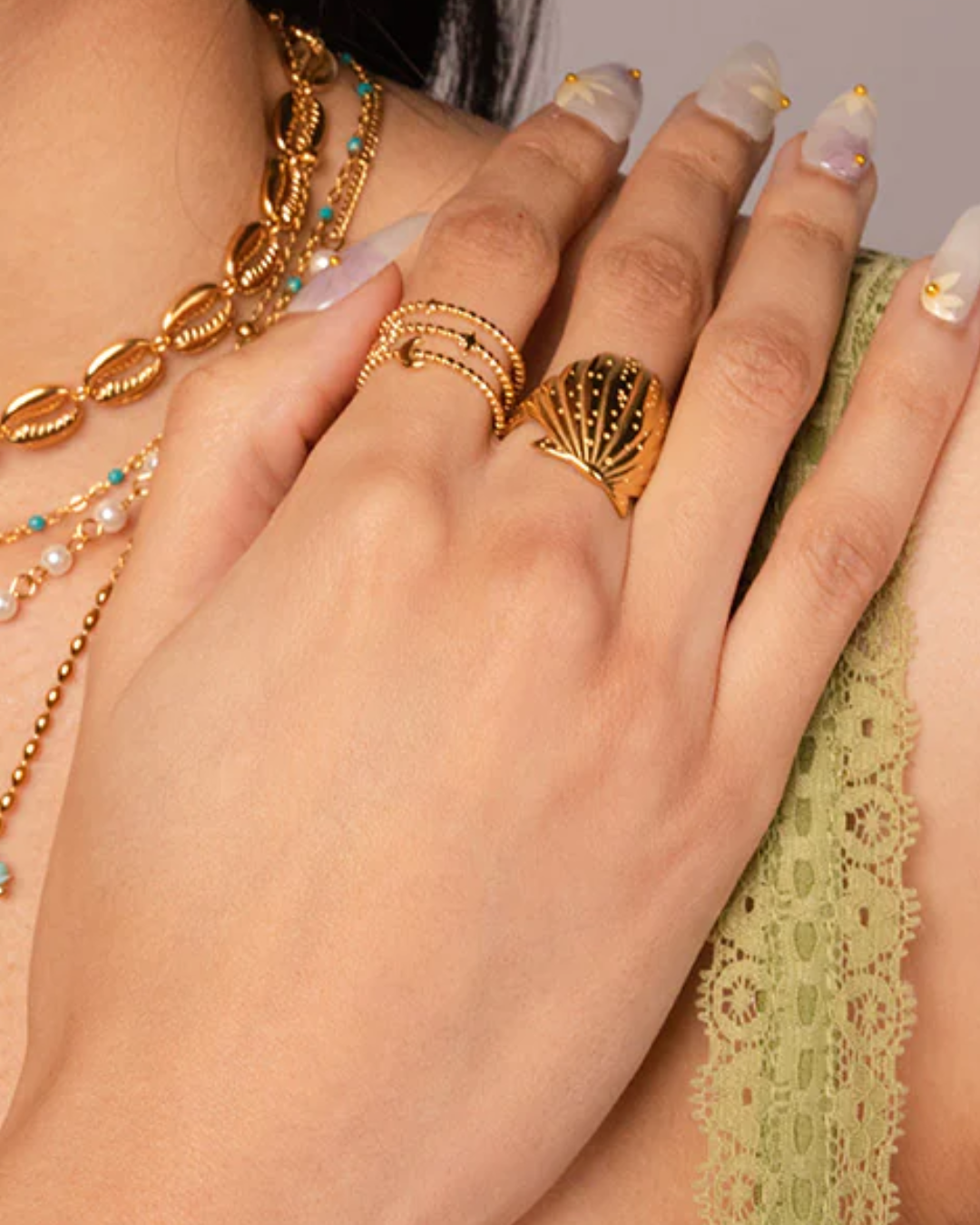 Ostra Shell Ring