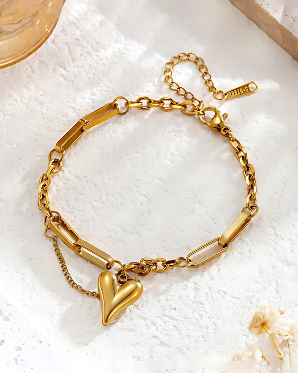 gold heart bracelet