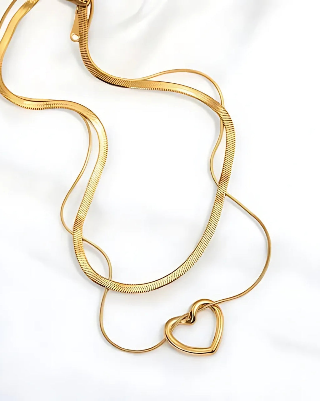 hollow heart chain necklace