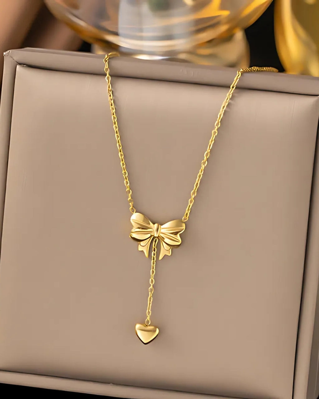 bow heart necklace