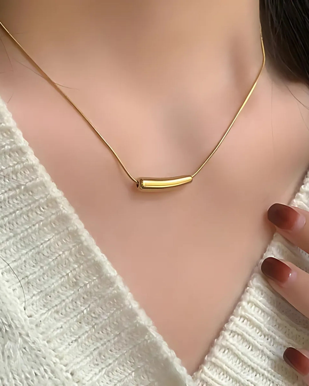gold slow necklace
