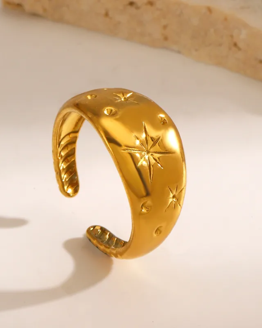 Celestial starbust ring