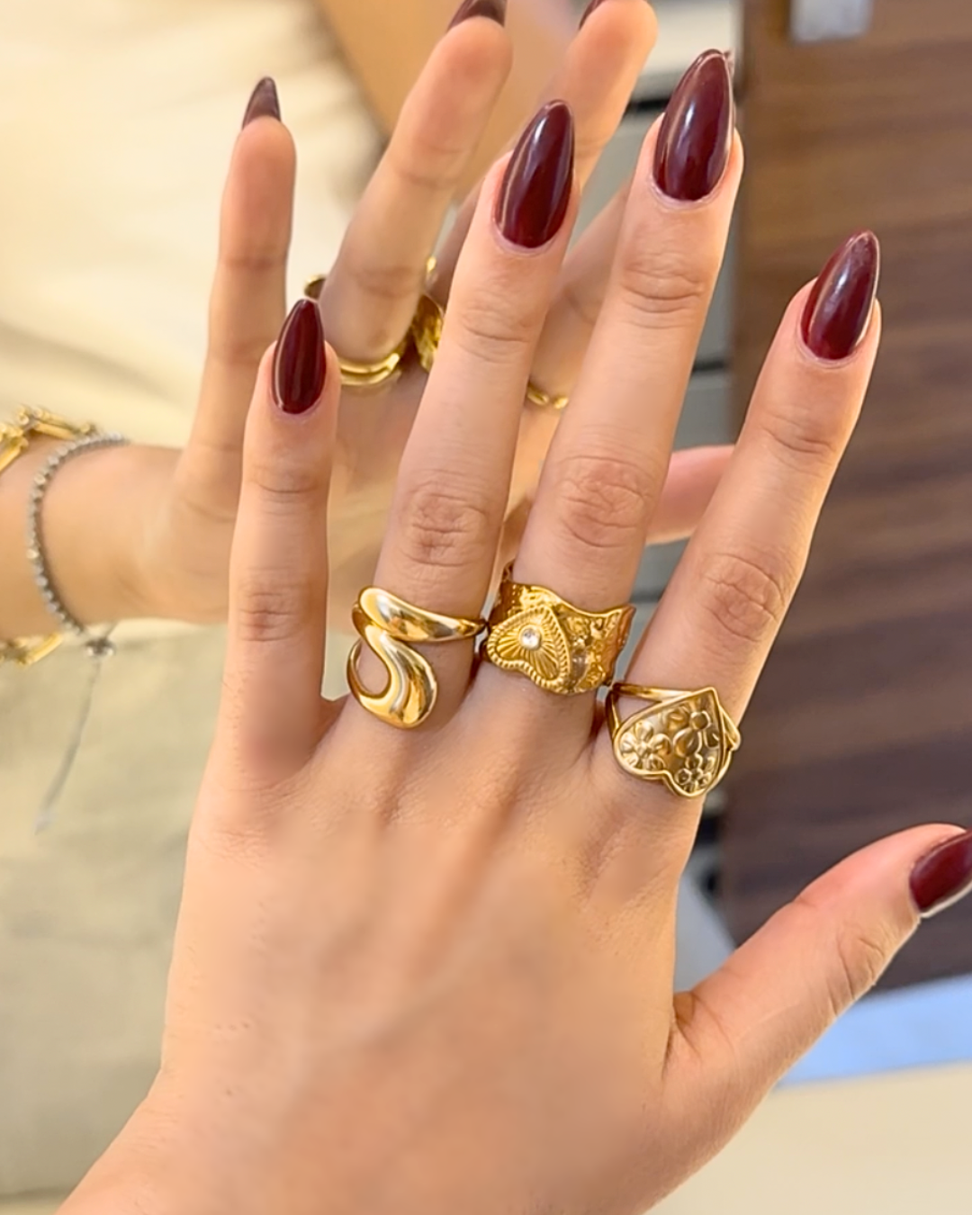 Flower heart ring