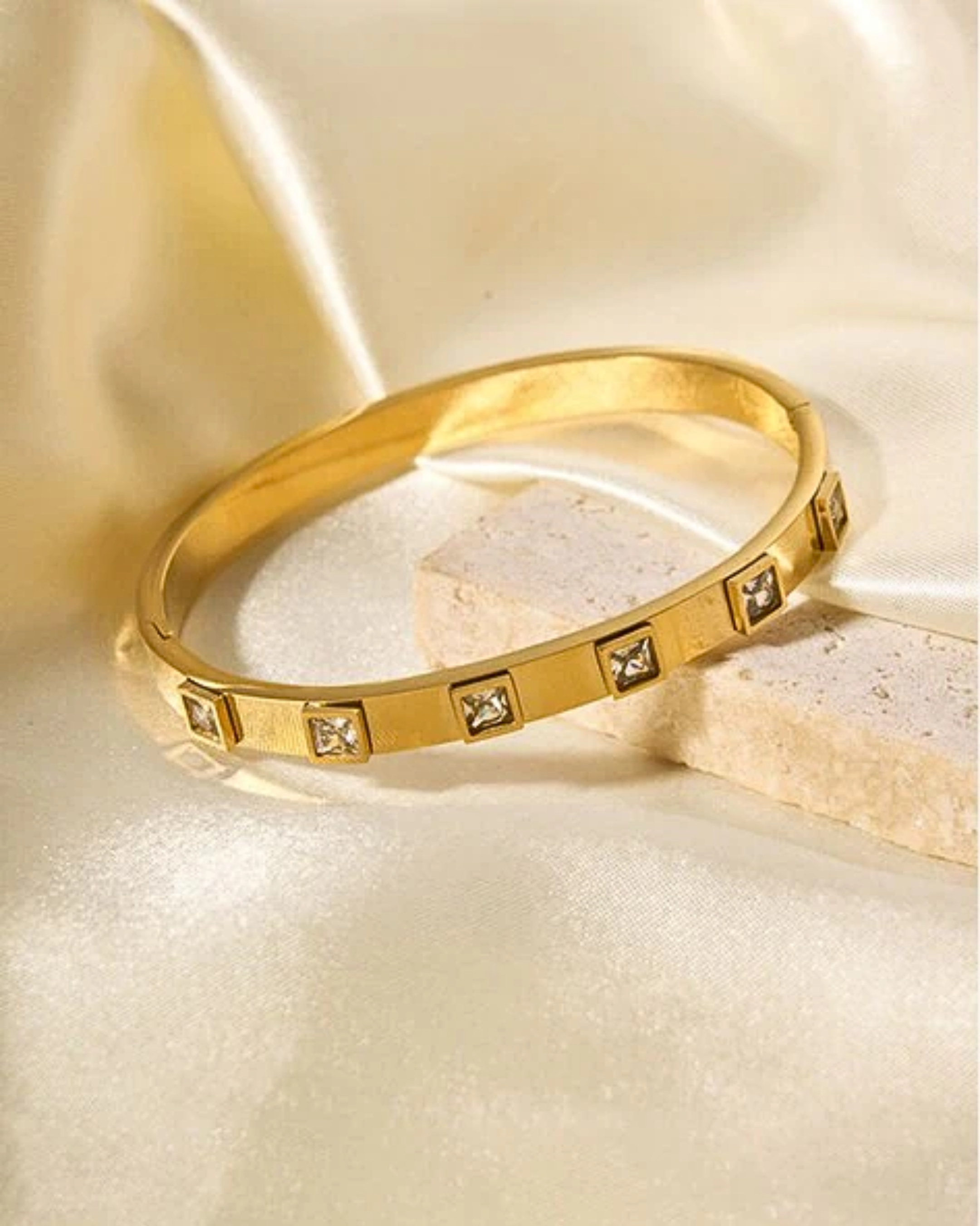 Olivia Baguette Bracelet