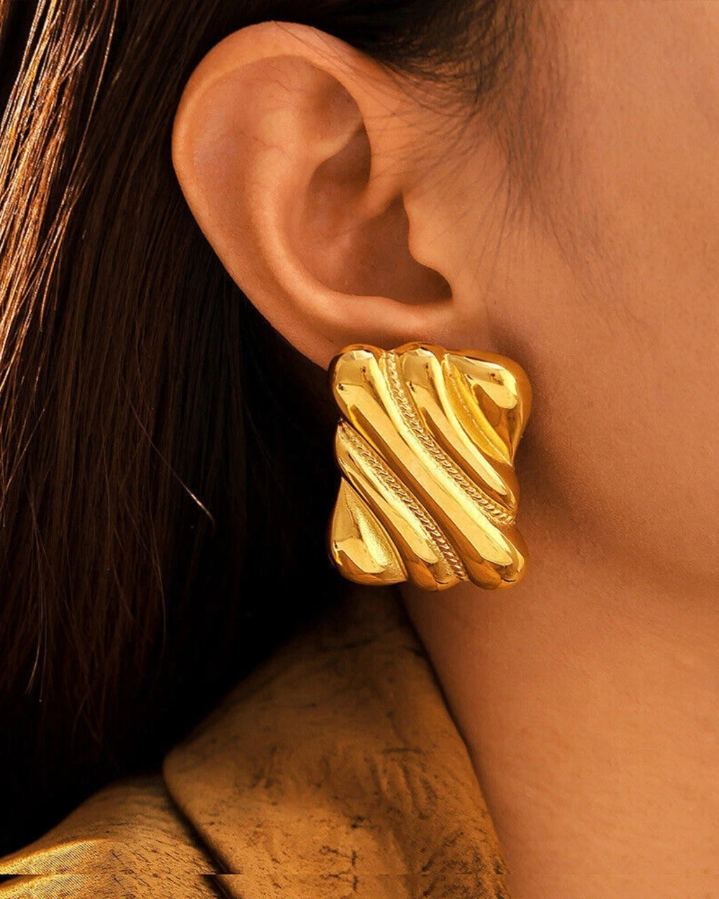 Rectangle gold Earing