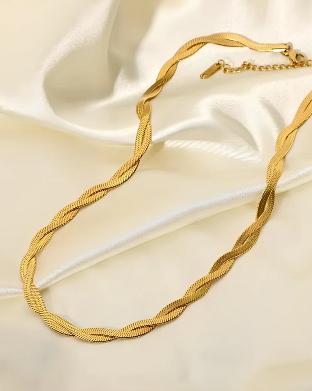 Goldie Snake Necklace