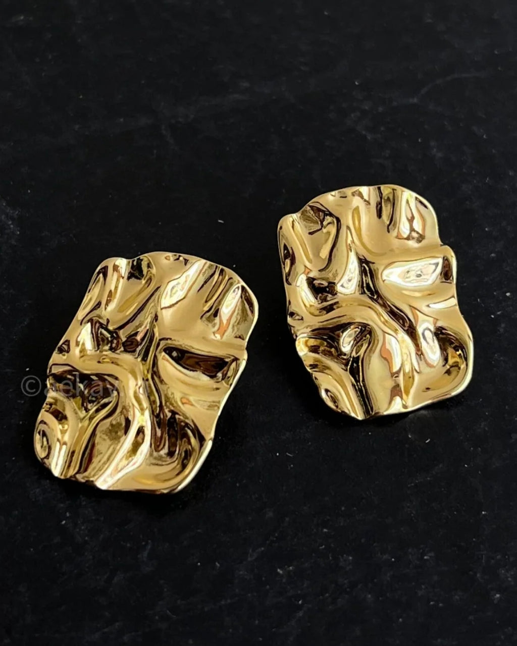 Hammered Stud Earring