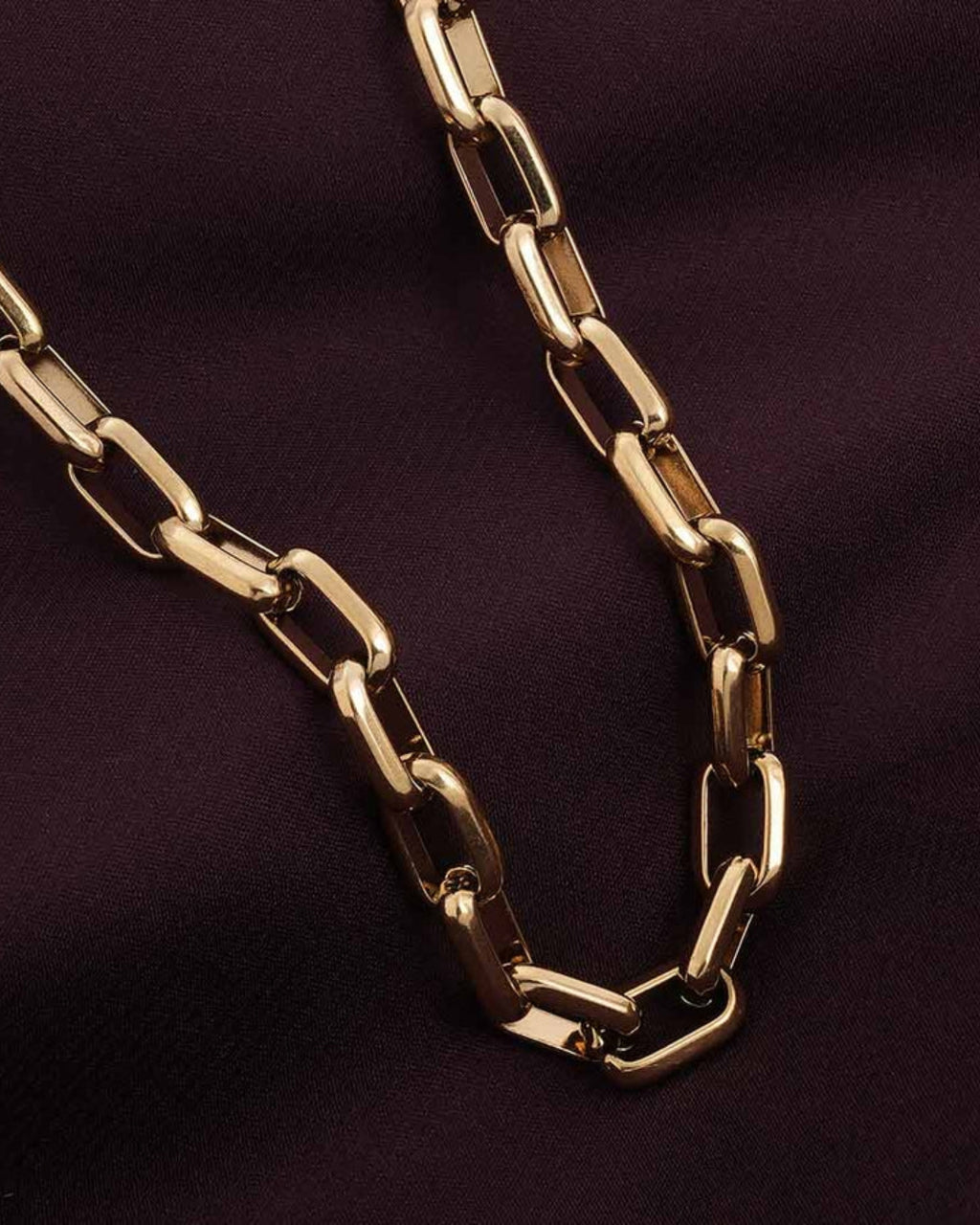 Gold Hollow Link Chain Necklace
