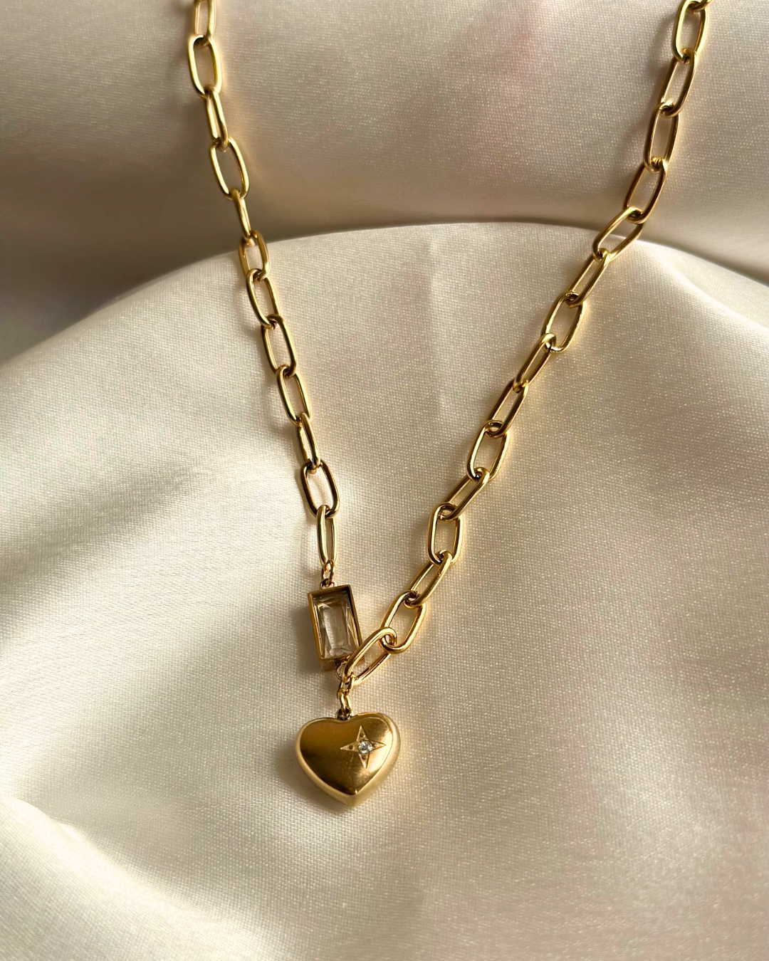 Heart charm necklace